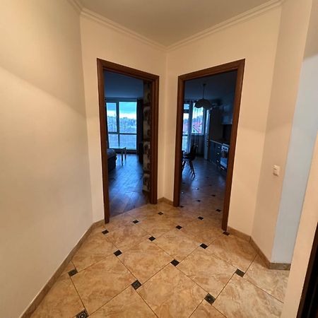 Апартаменти Біля Автовокзалу Ternopil Exterior foto